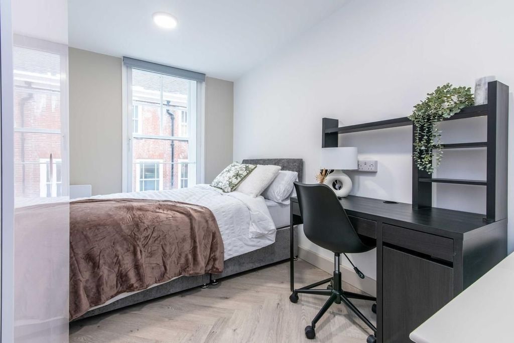 Property photo 3 of 12 Picture No. 03