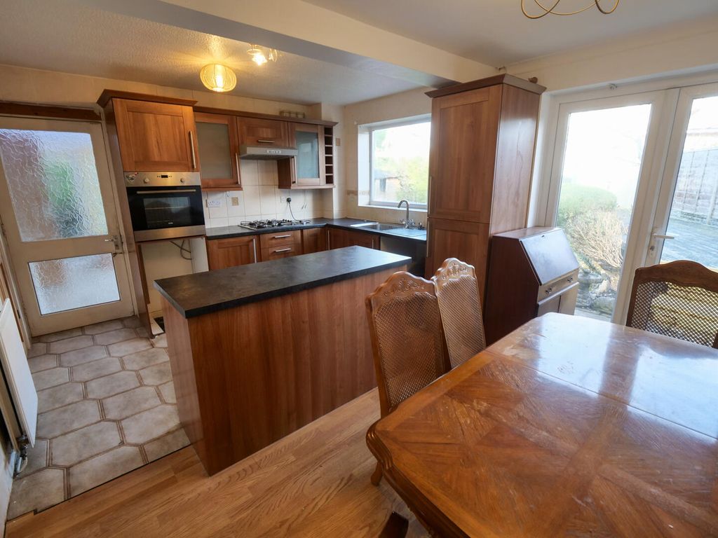 Property photo 2 of 13 Kitchen Diner