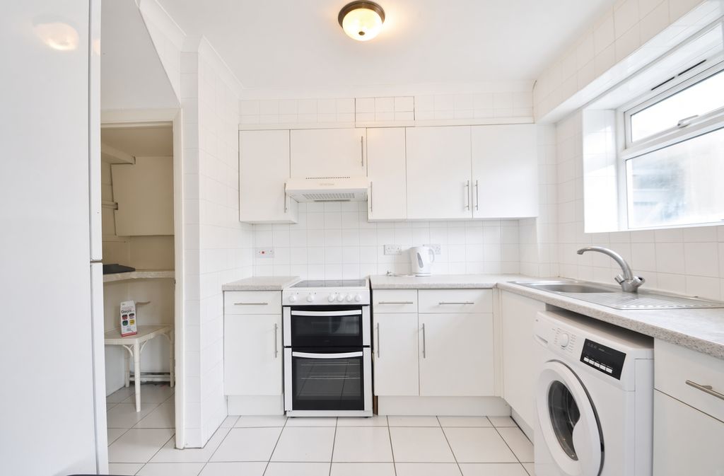 Property photo 3 of 11 T7Igt