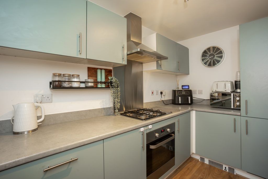 Property photo 2 of 26