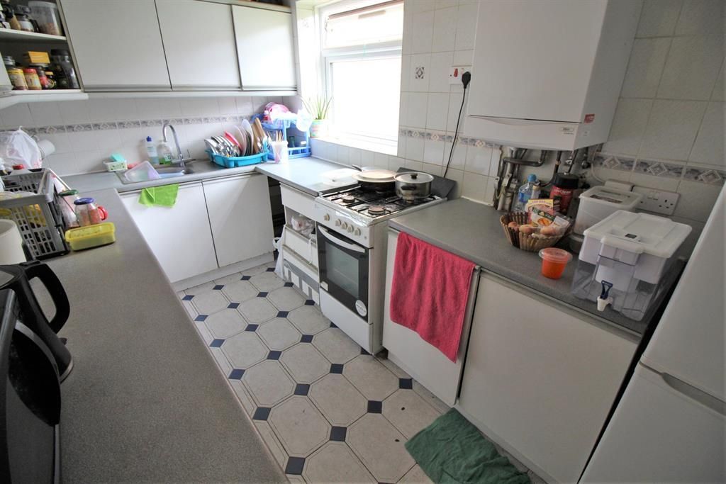 Property photo 3 of 6