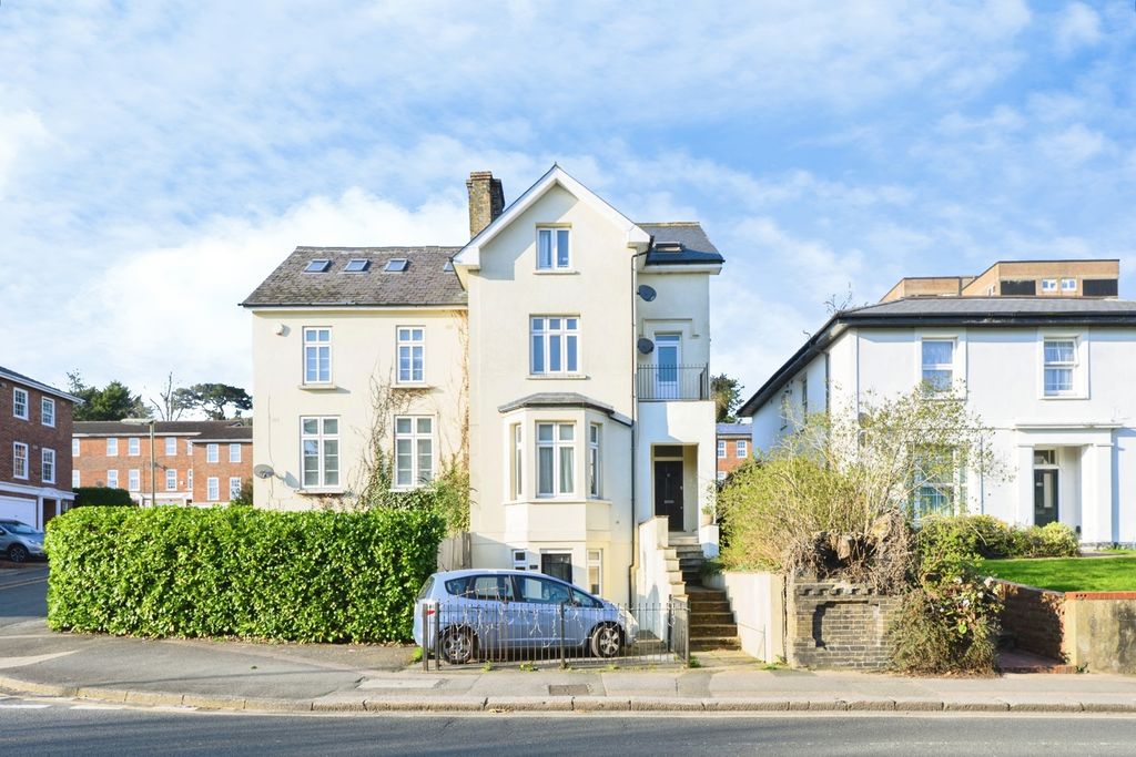 Property photo 1 of 11 Pbox-Img.Jpg