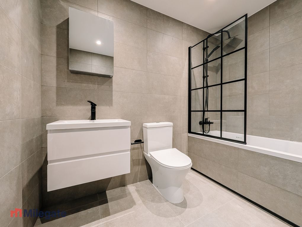 Property photo 2 of 7 Photo 2