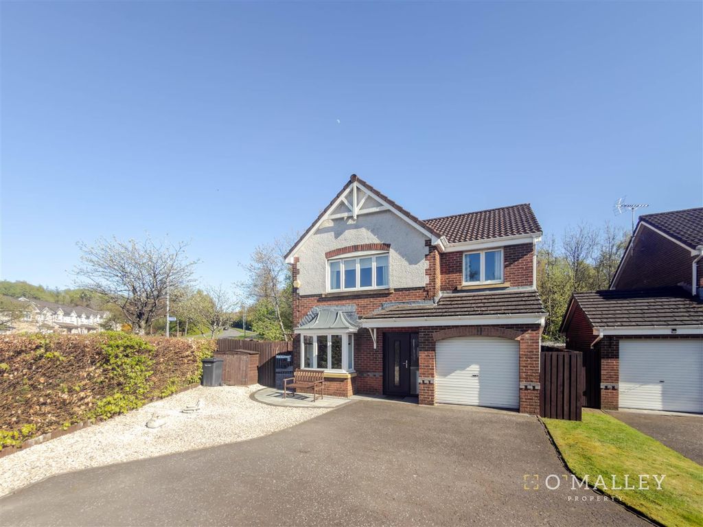Property photo 1 of 25 External Front
