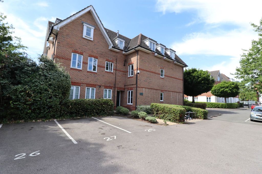 Property photo 1 of 8