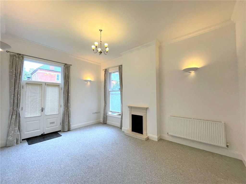 Property photo 3 of 10 Picture No. 04