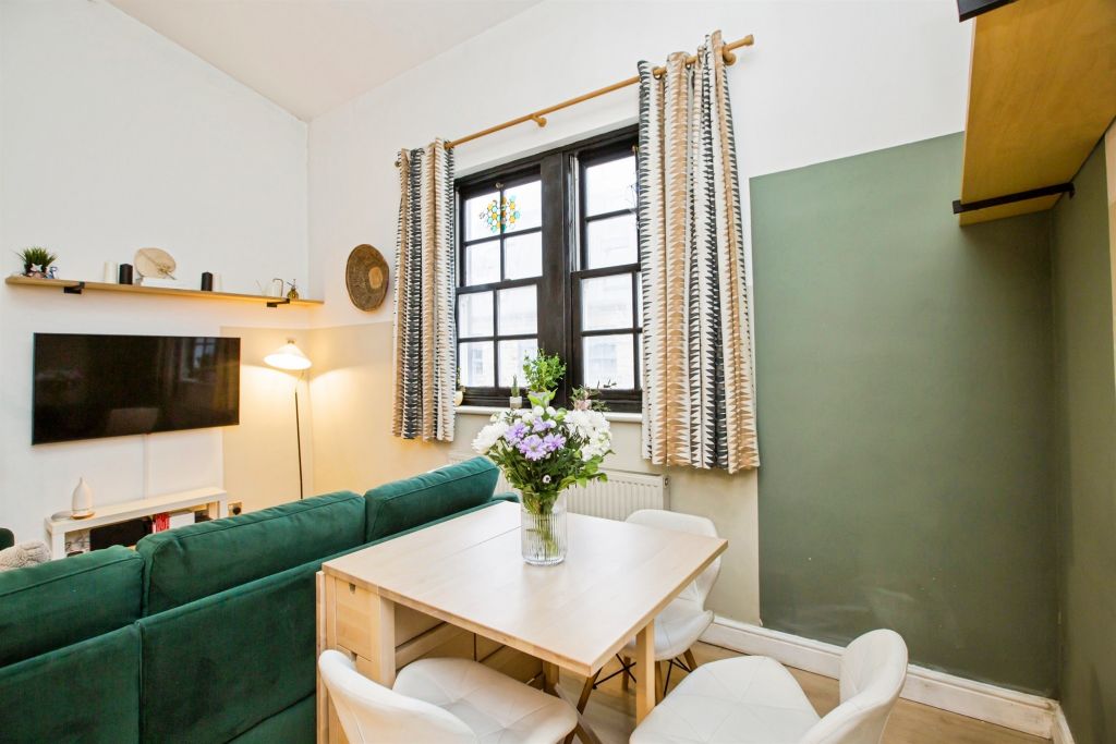 Additional image 8 of 1 bed flat for saleSowerby Street, Sowerby Bridge HX6