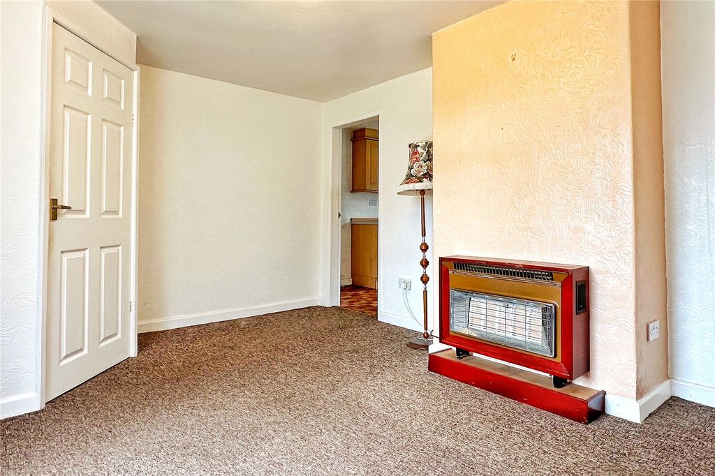 Property photo 2 of 17 Living Room