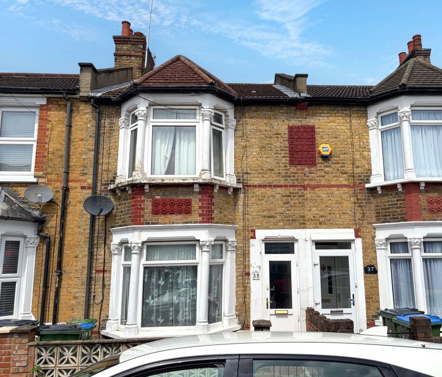 Property photo 1 of 1