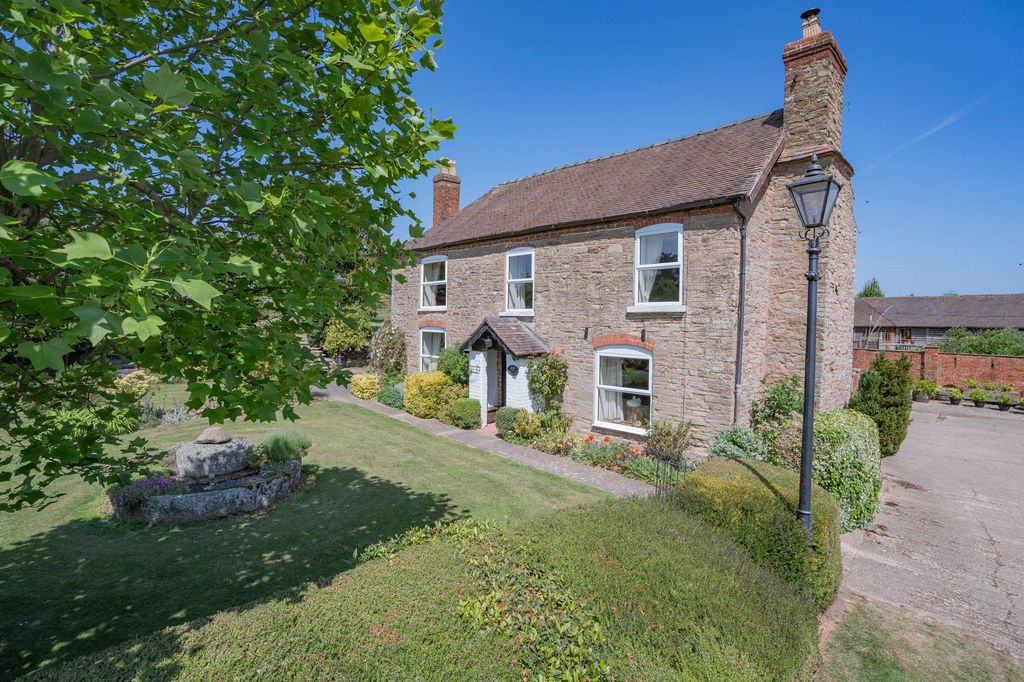 Property photo 1 of 16