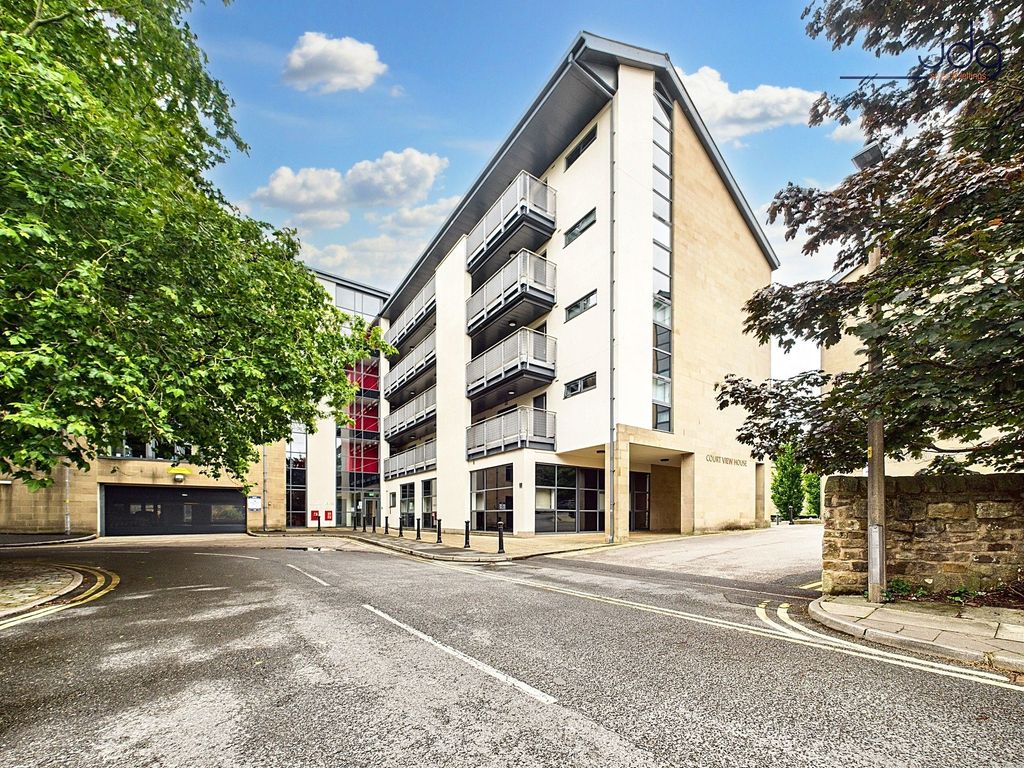 Property photo 1 of 12 Welcome To Court View House
