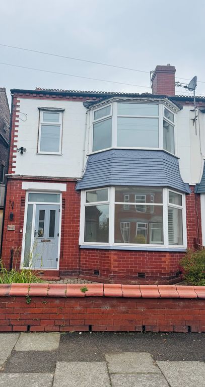 Property photo 1 of 18 Langmead Front
