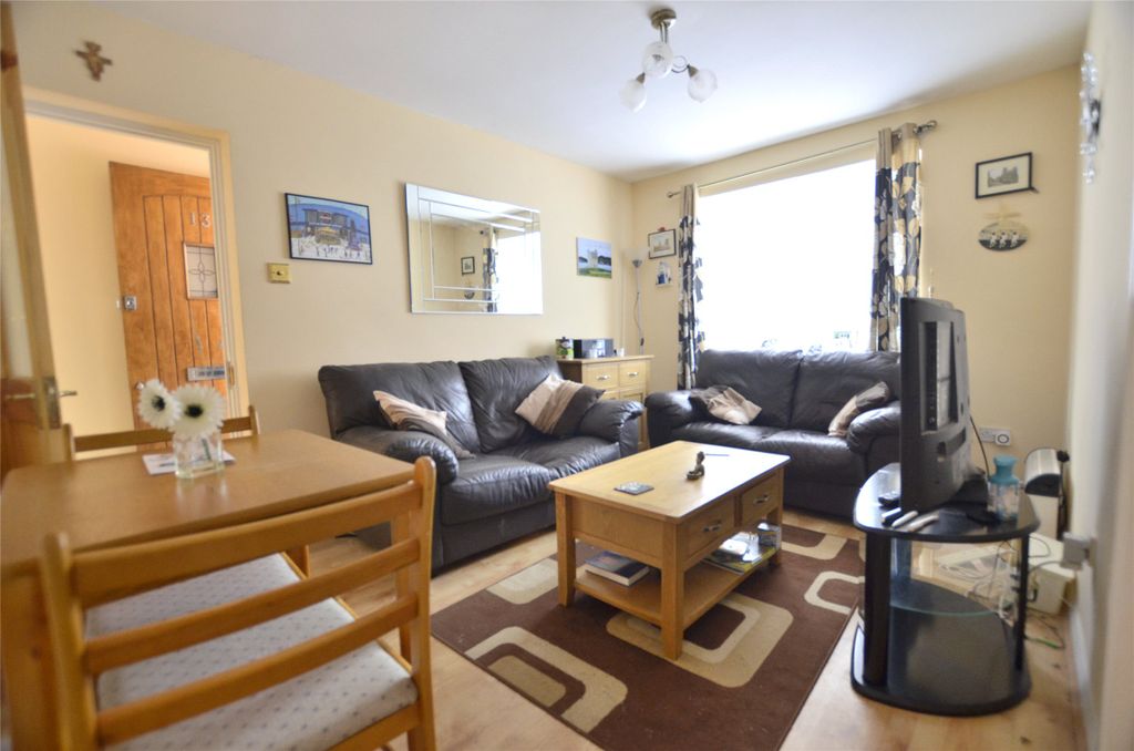 Property photo 3 of 11 Picture No. 16