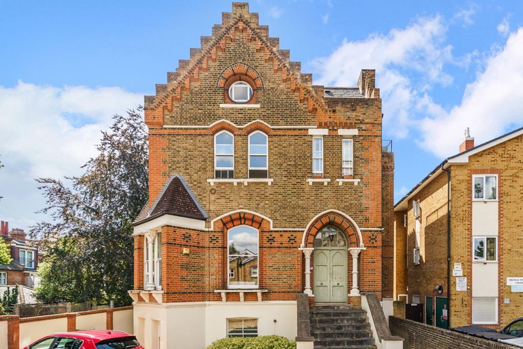 Property photo 1 of 10