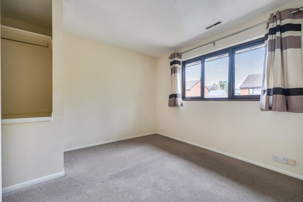 Property photo 2 of 15 1362014-14-68Dcef...