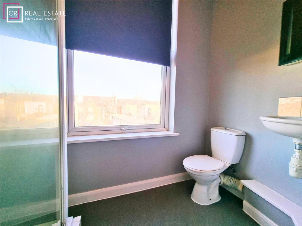 Property photo 2 of 2