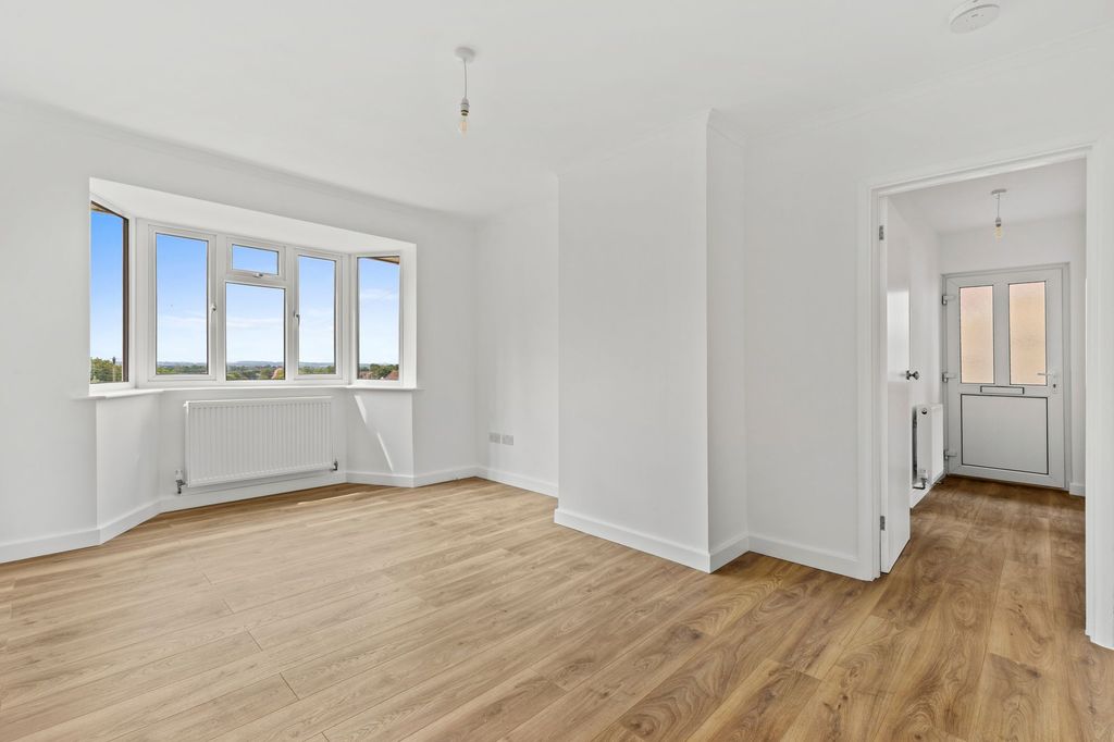 Property photo 2 of 10 Living Room