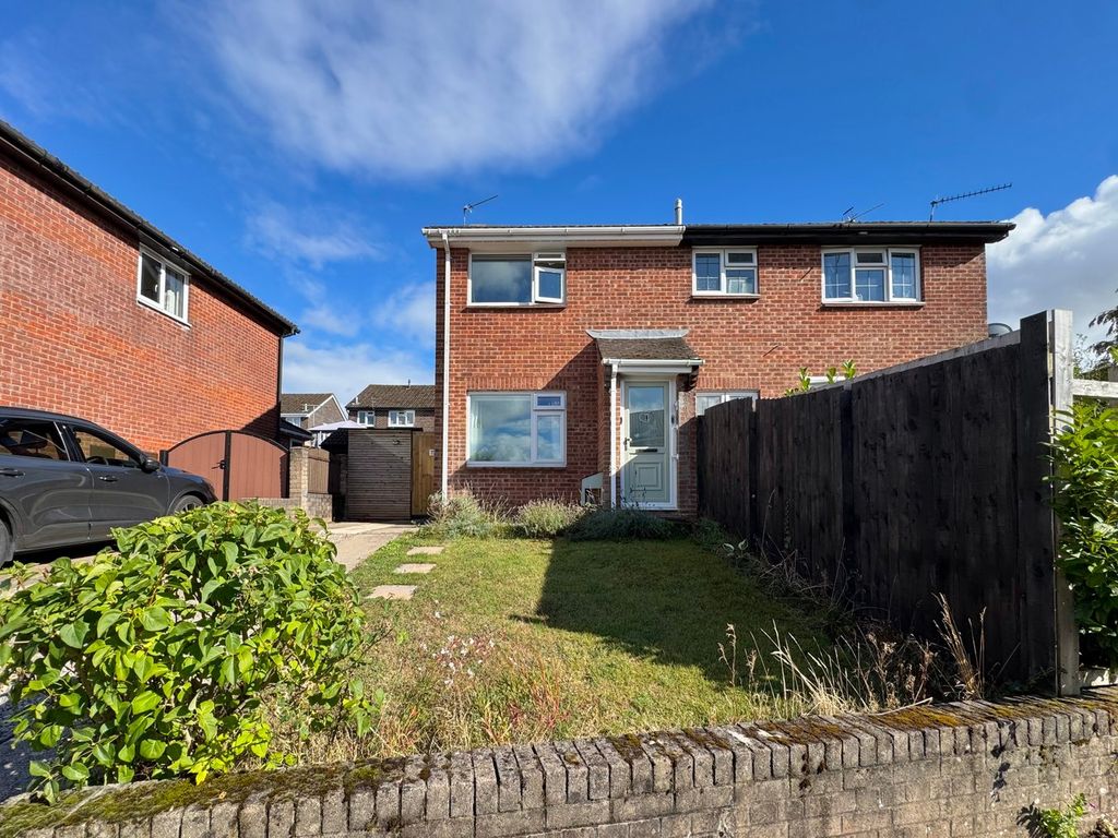Property photo 1 of 11