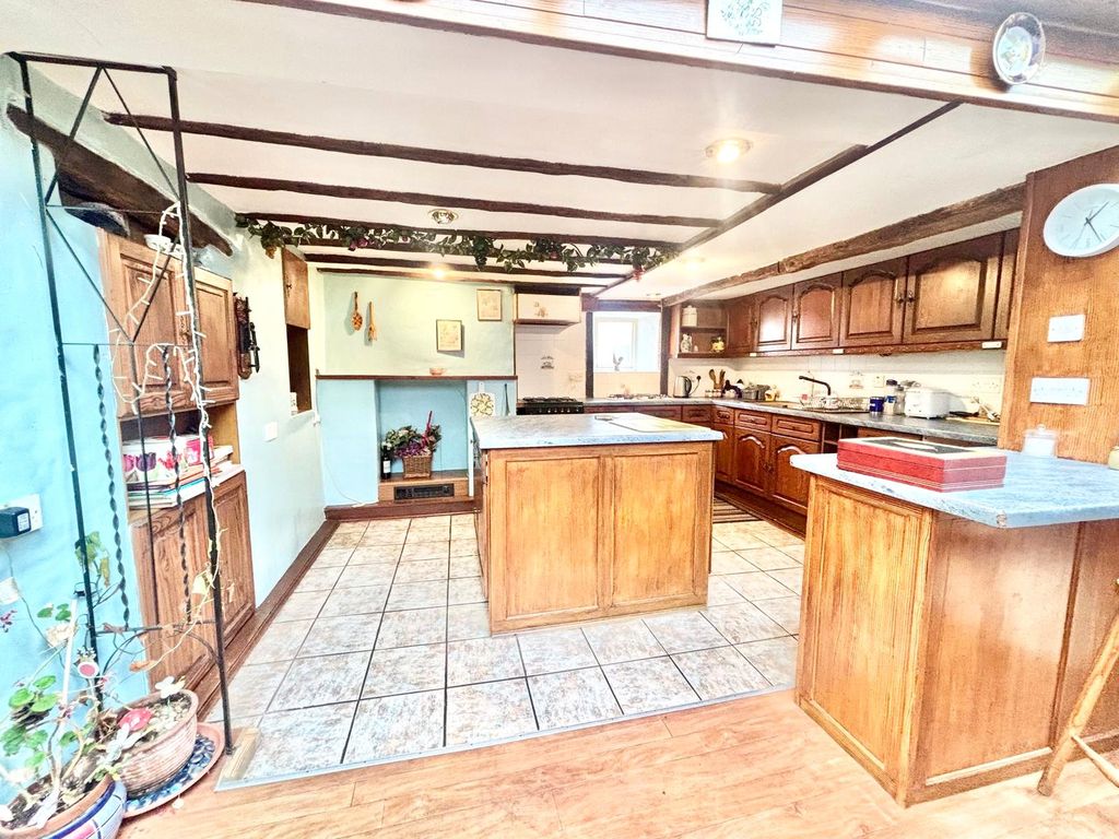 Property photo 2 of 7 Picture No. 07