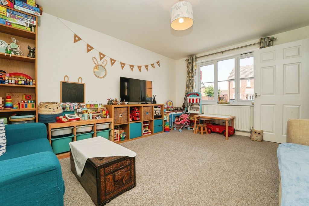 Property photo 2 of 14 Pbox-Img.Jpg
