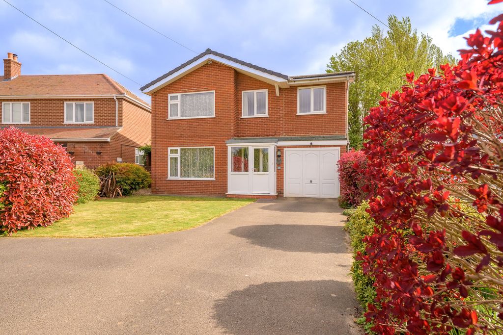 Property photo 1 of 31