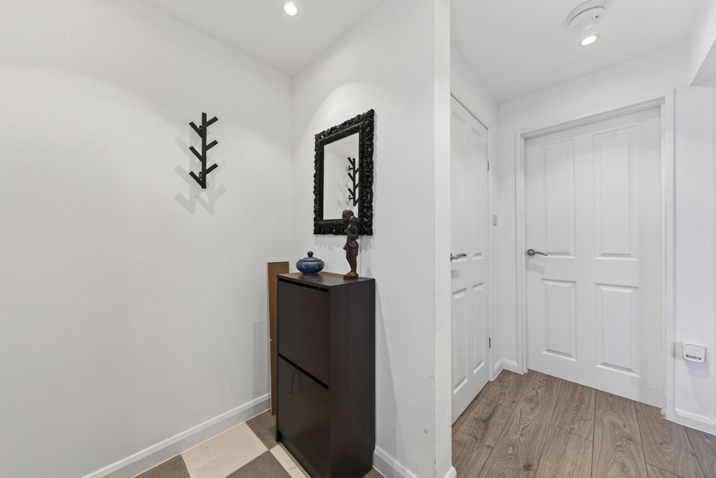Additional image 7 of 3 bed maisonette for saleJudith Road, Kettering NN16