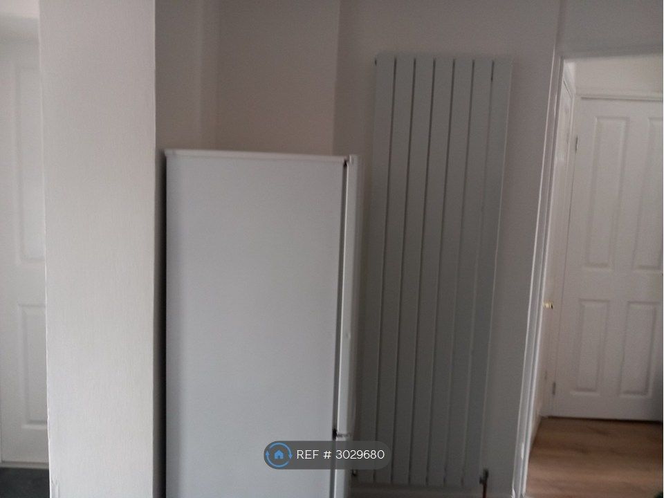 Property photo 3 of 3