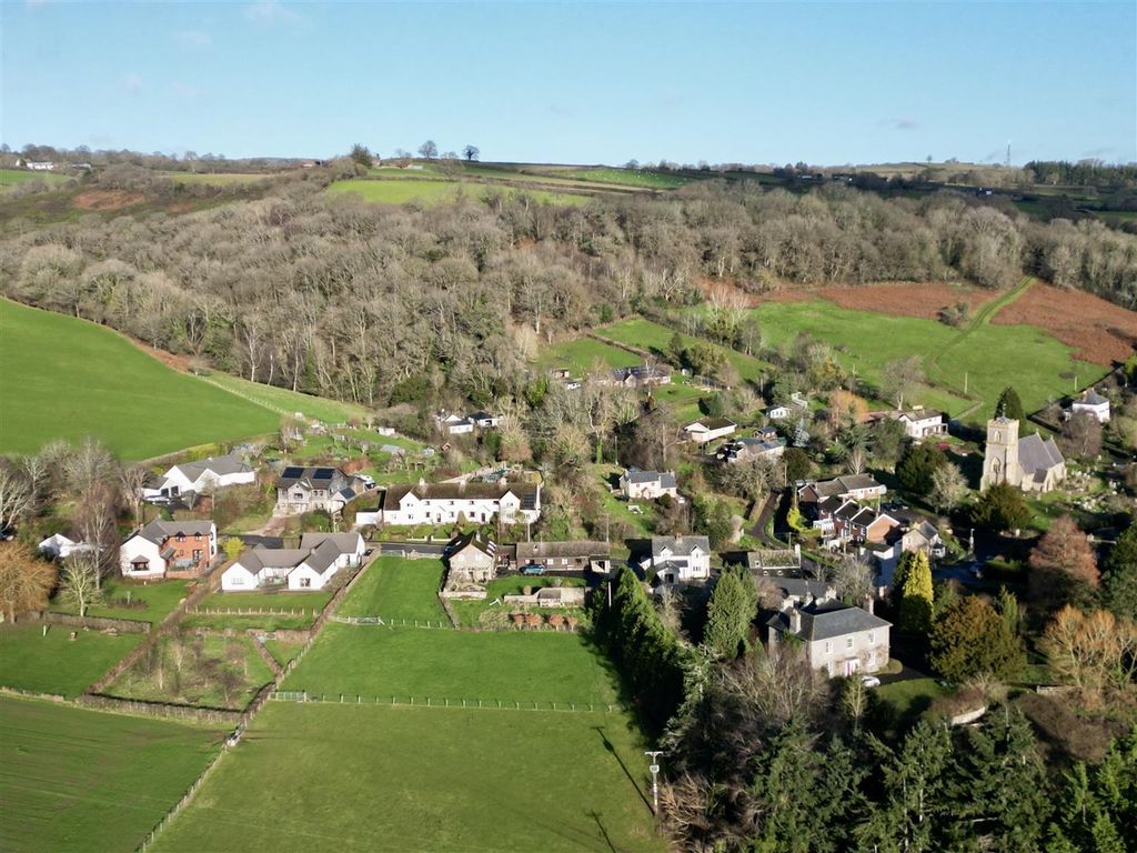 Property photo 2 of 15 Dji_Fly_20260103_004216_721_1767357228785_Photo.Jp