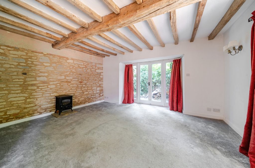 Property photo 2 of 27 1494213-8-6A564E272c90c