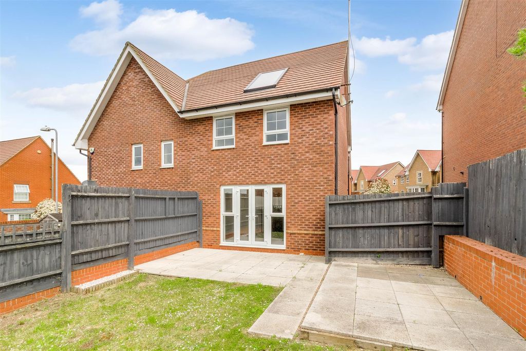 Property photo 2 of 14 Rear Elevation From The Garden