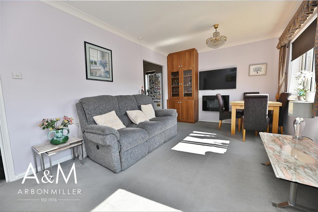 Property photo 1 of 20 5.Jpg