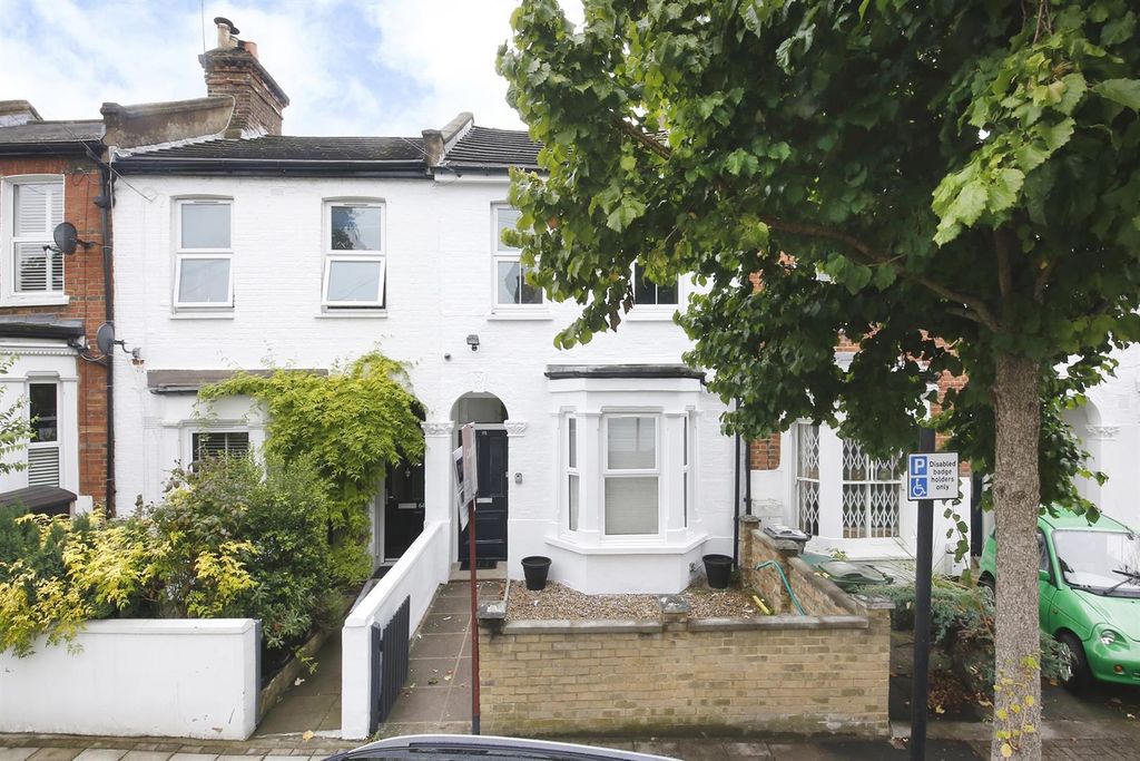 Property photo 1 of 6