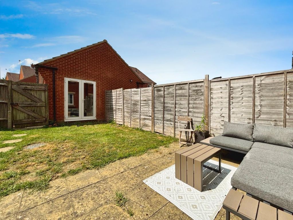 Property photo 2 of 24