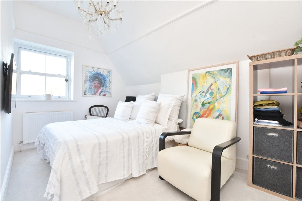 Property photo 3 of 14 Bedroom 1