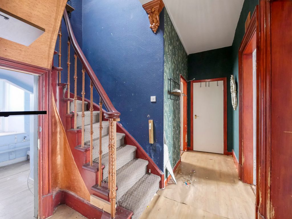 Property photo 2 of 19 Hall