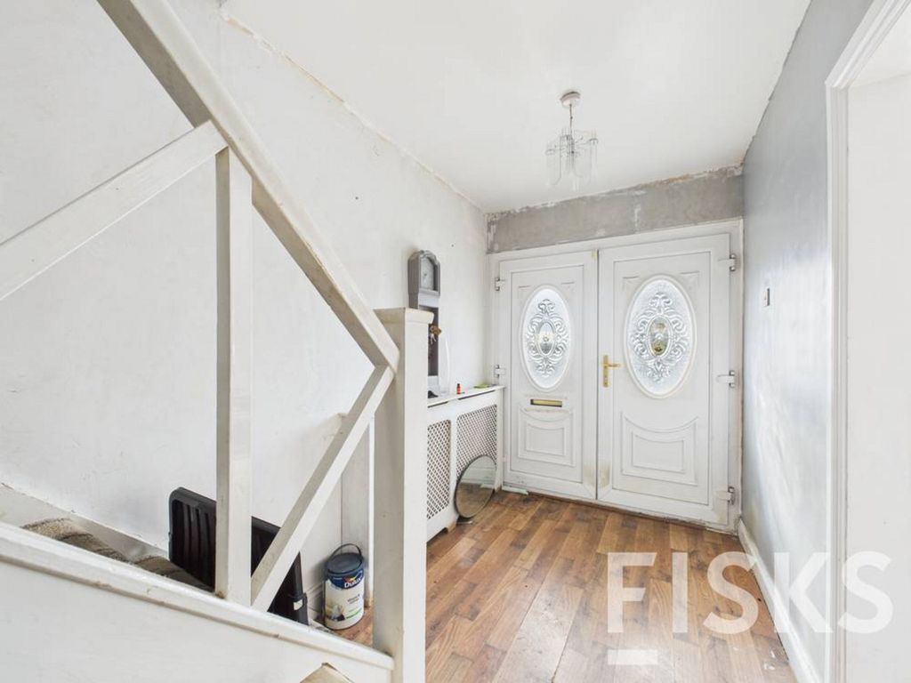 Property photo 2 of 23