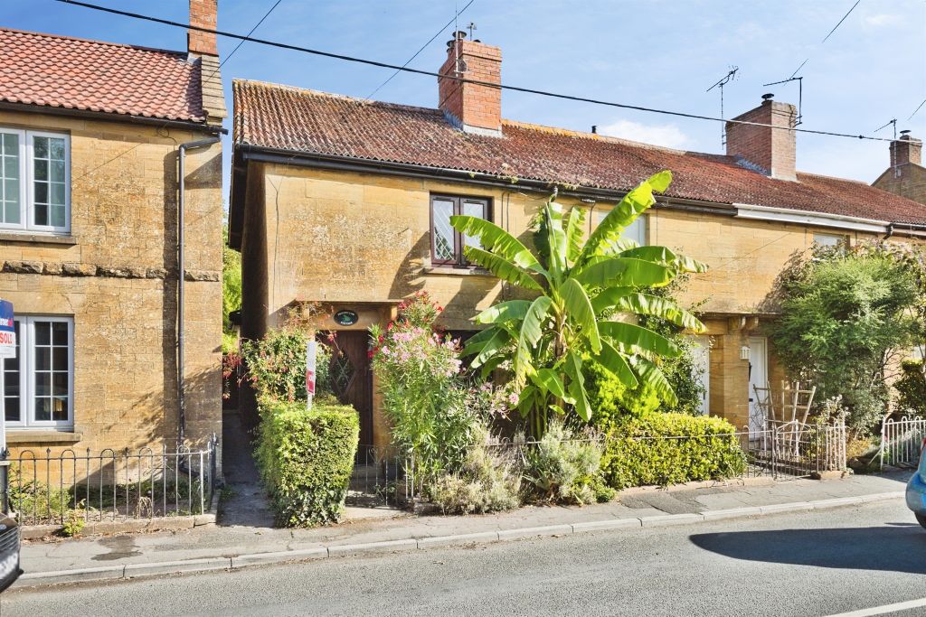 Property photo 1 of 16