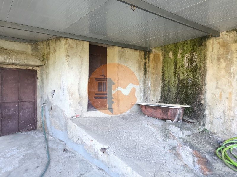 Property photo 1 of 49