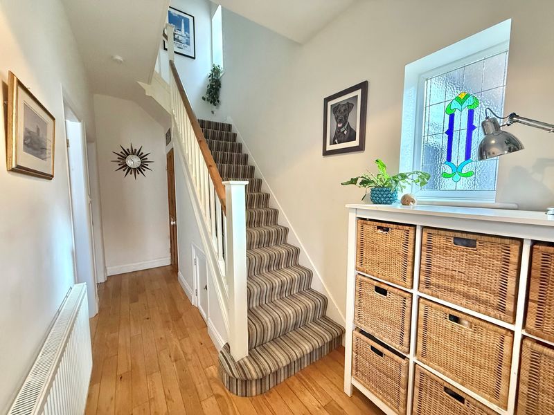 Property photo 3 of 13 Photo 8