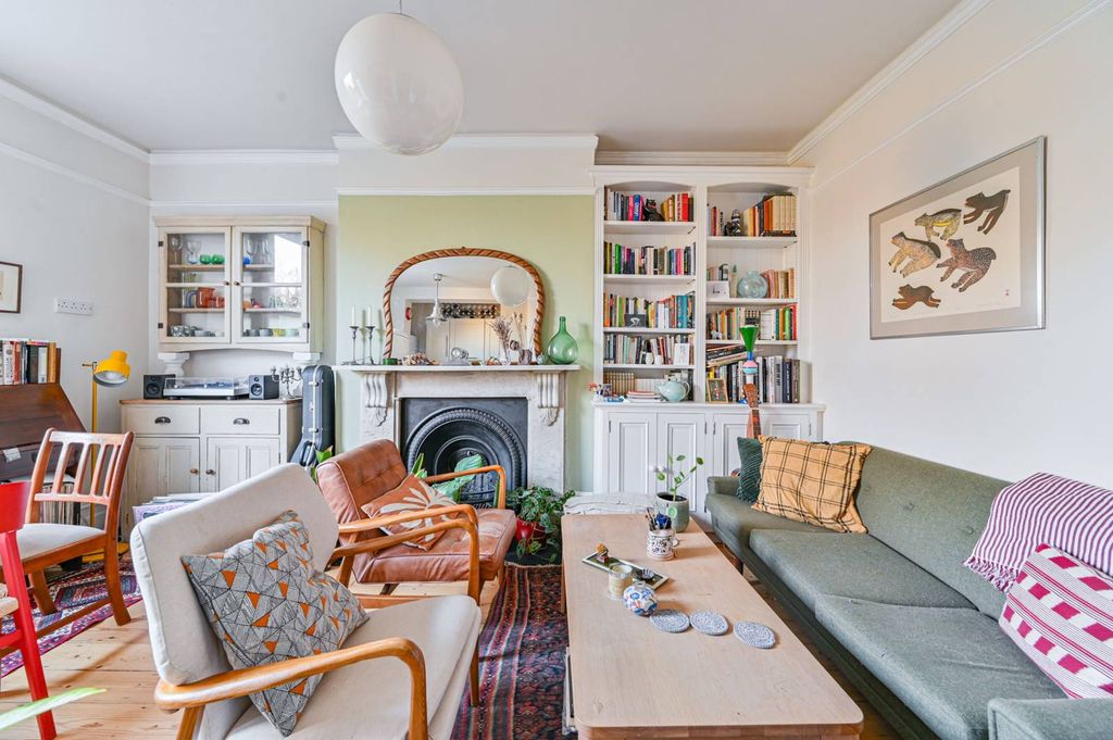 Property photo 2 of 15