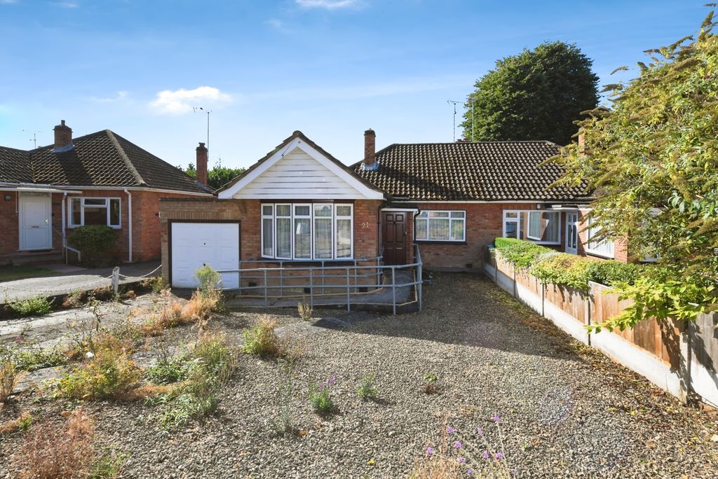 Property photo 1 of 17 External