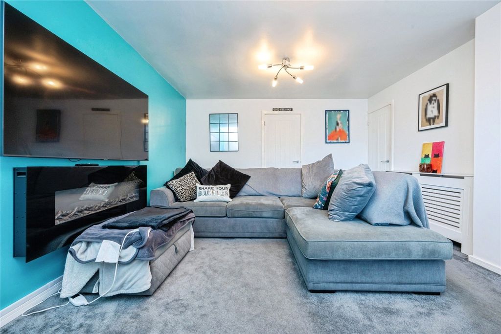 Property photo 2 of 15 Picture No. 08