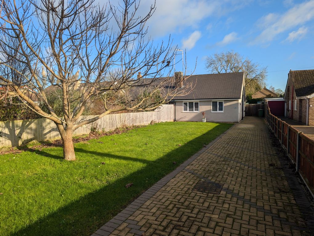Property photo 1 of 11
