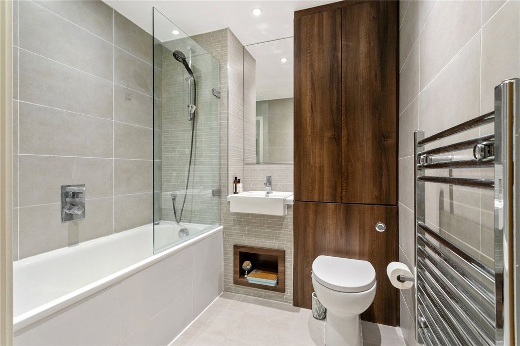 Property photo 3 of 8 Picture No. 08