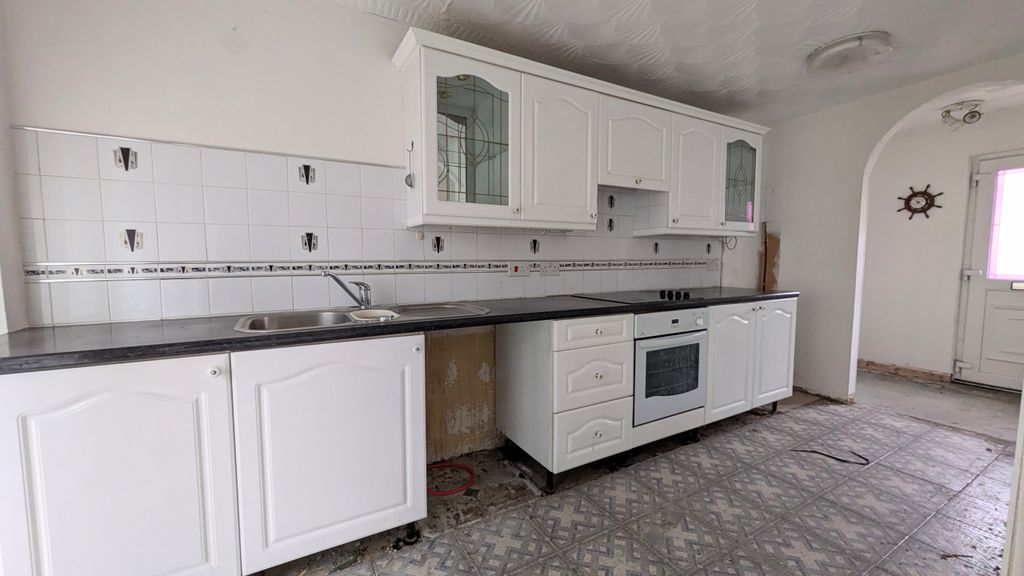 Property photo 3 of 11 Pxl_20260205_102353105~2