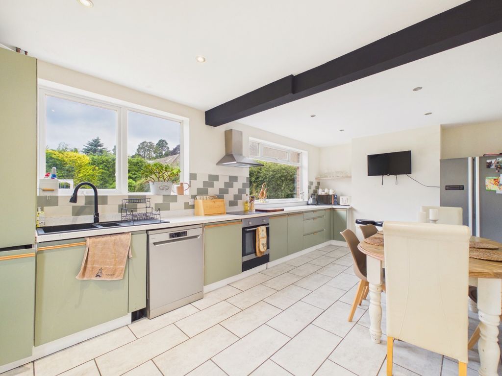 Property photo 2 of 20 4332885