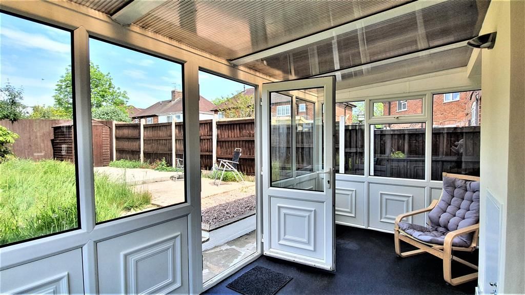 Property photo 2 of 22 Conservatory