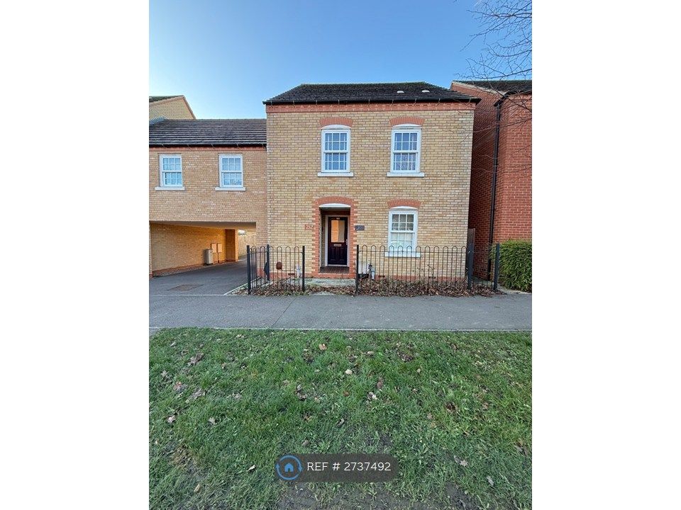 Property photo 1 of 9 Front House