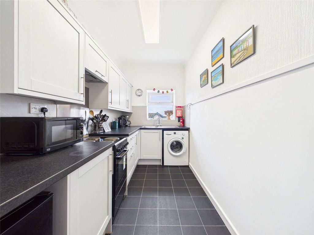 Property photo 2 of 11 Picture No. 03