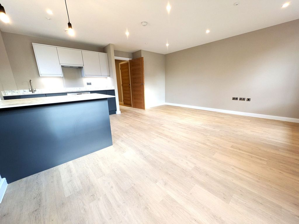 Property photo 1 of 15 Open Plan 1